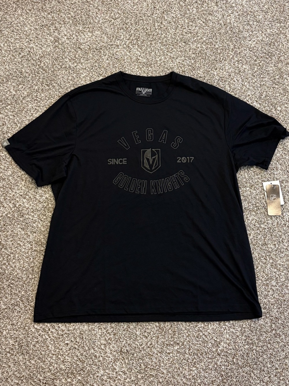 Brand New With Tags Level Wear Vegas Golden Knights Hockey Mens Shirt Size XL